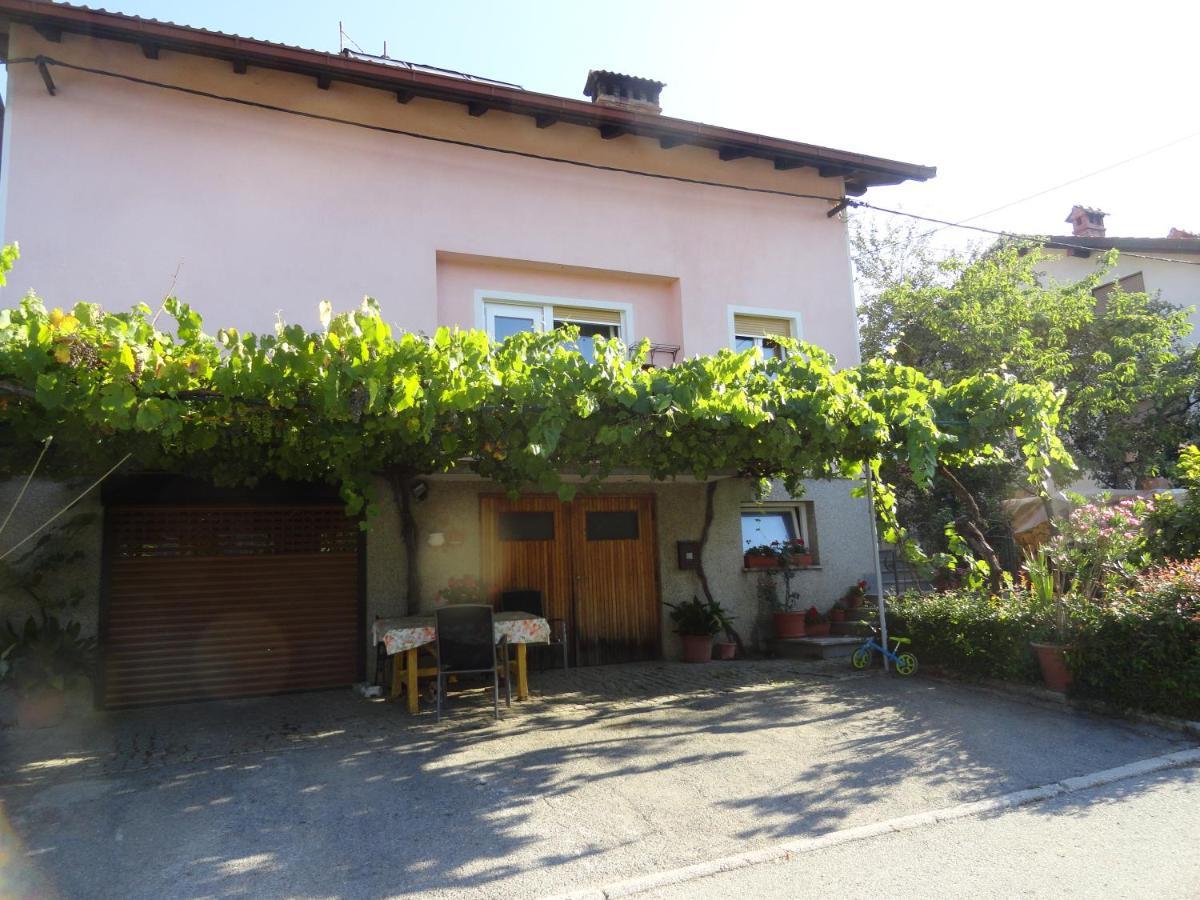 App Karolina Apartment Tolmin Luaran gambar
