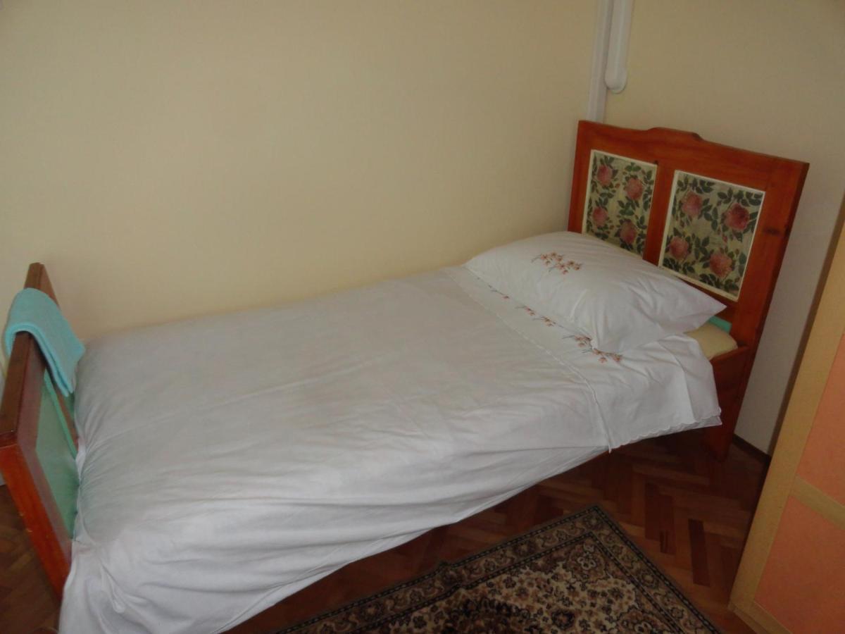 App Karolina Apartment Tolmin Luaran gambar